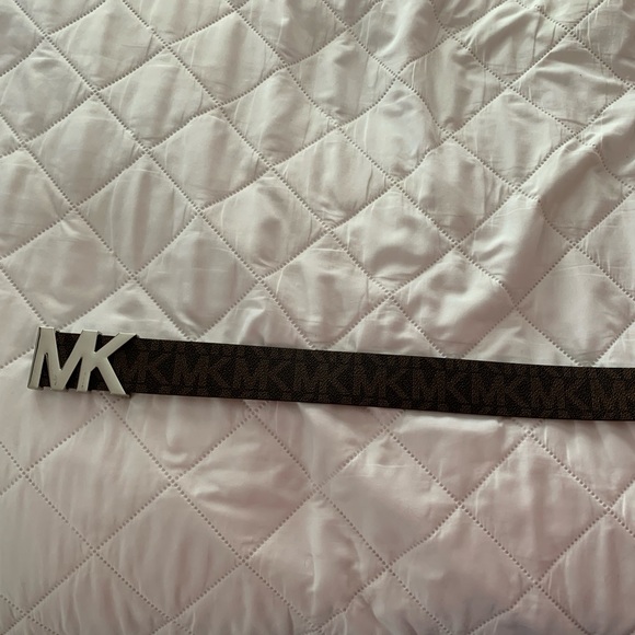 Michael Kors Belt - Picture 2 of 5